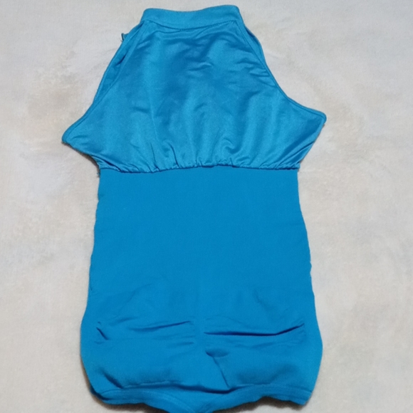 Top - Picture 2 of 4